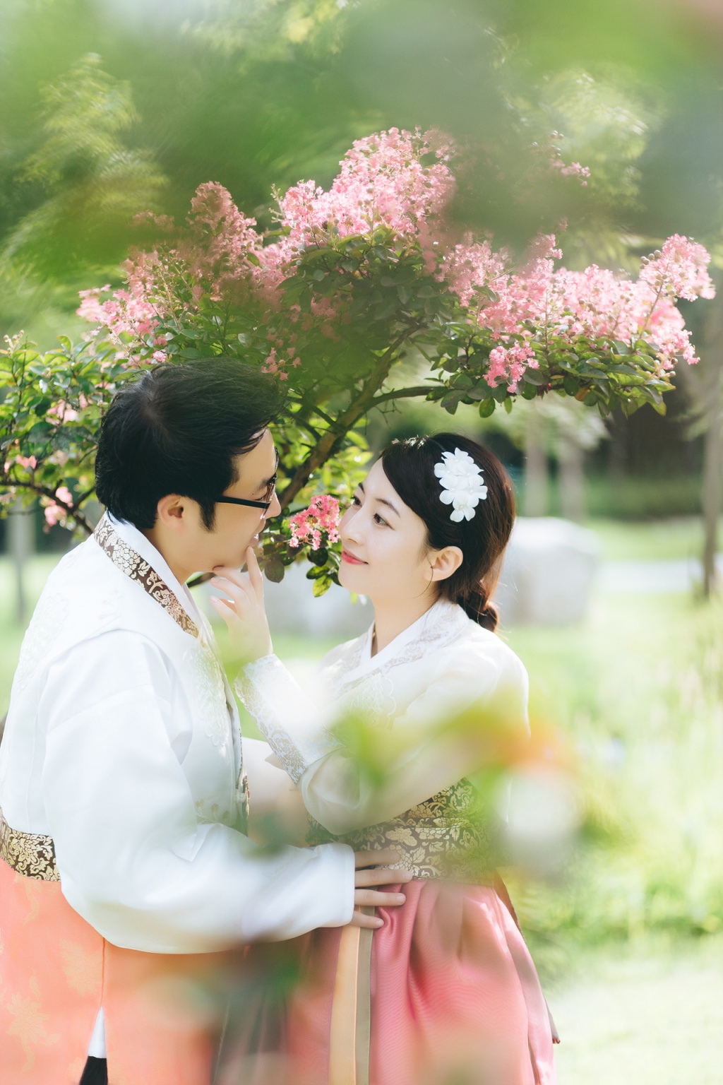 Traditional Hanbok Couple Shoot At Dream Forest, Korea by Jungyeol on OneThreeOneFour 6