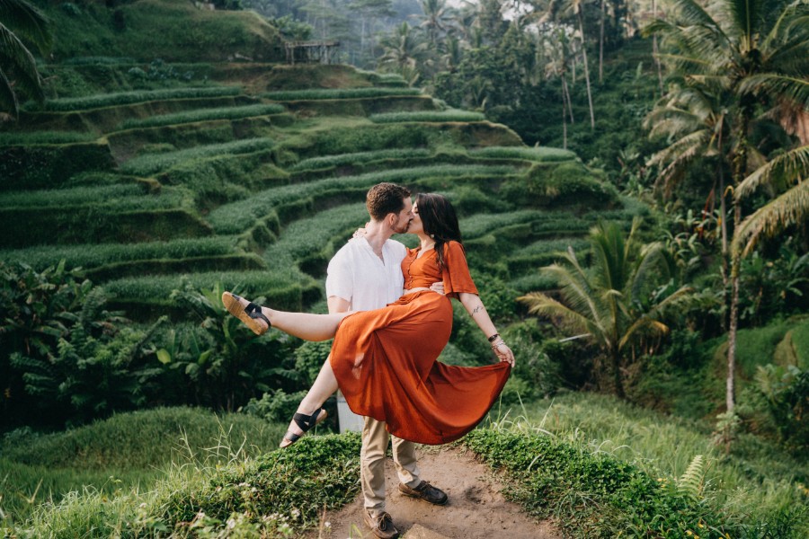 A&Z: Bali Honeymoon Photoshoot at Ceking Rice Terrace by Agus on OneThreeOneFour 0