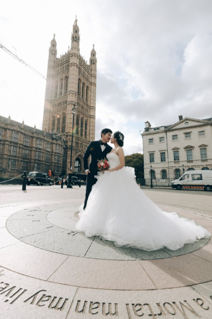 S&H: London Pre-wedding with the Big Ben, London Eye, Westminster Abby by Dom on OneThreeOneFour 8