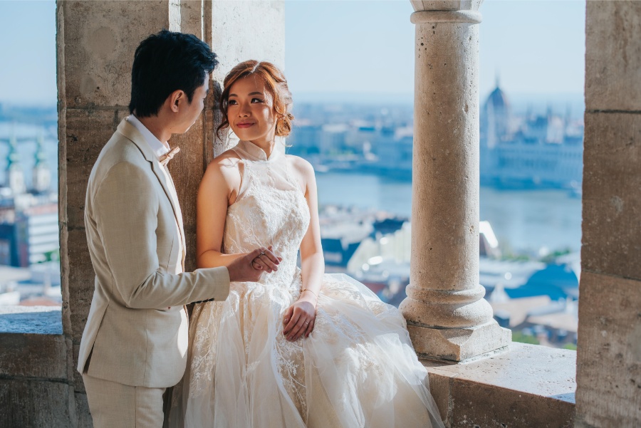 S&G: Budapest Pre-wedding Photoshoot at Castle District by Drew on OneThreeOneFour 2