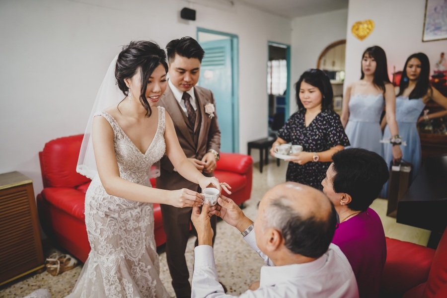 Singapore Actual Wedding Day Photography: Gatecrashing, Chinese Tea Ceremony And Banquet by Michael on OneThreeOneFour 18