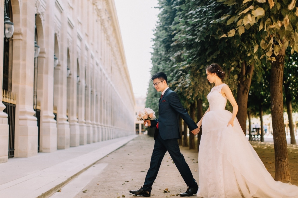 Paris Wedding Photo Session Arc de Triomphe by Vin on OneThreeOneFour 25