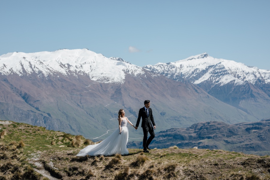 Kryz Uy And Slater Pre Wedding Photoshoot At Roy's Peak, Alpaca Farm And Arrowtown by Felix on OneThreeOneFour 4