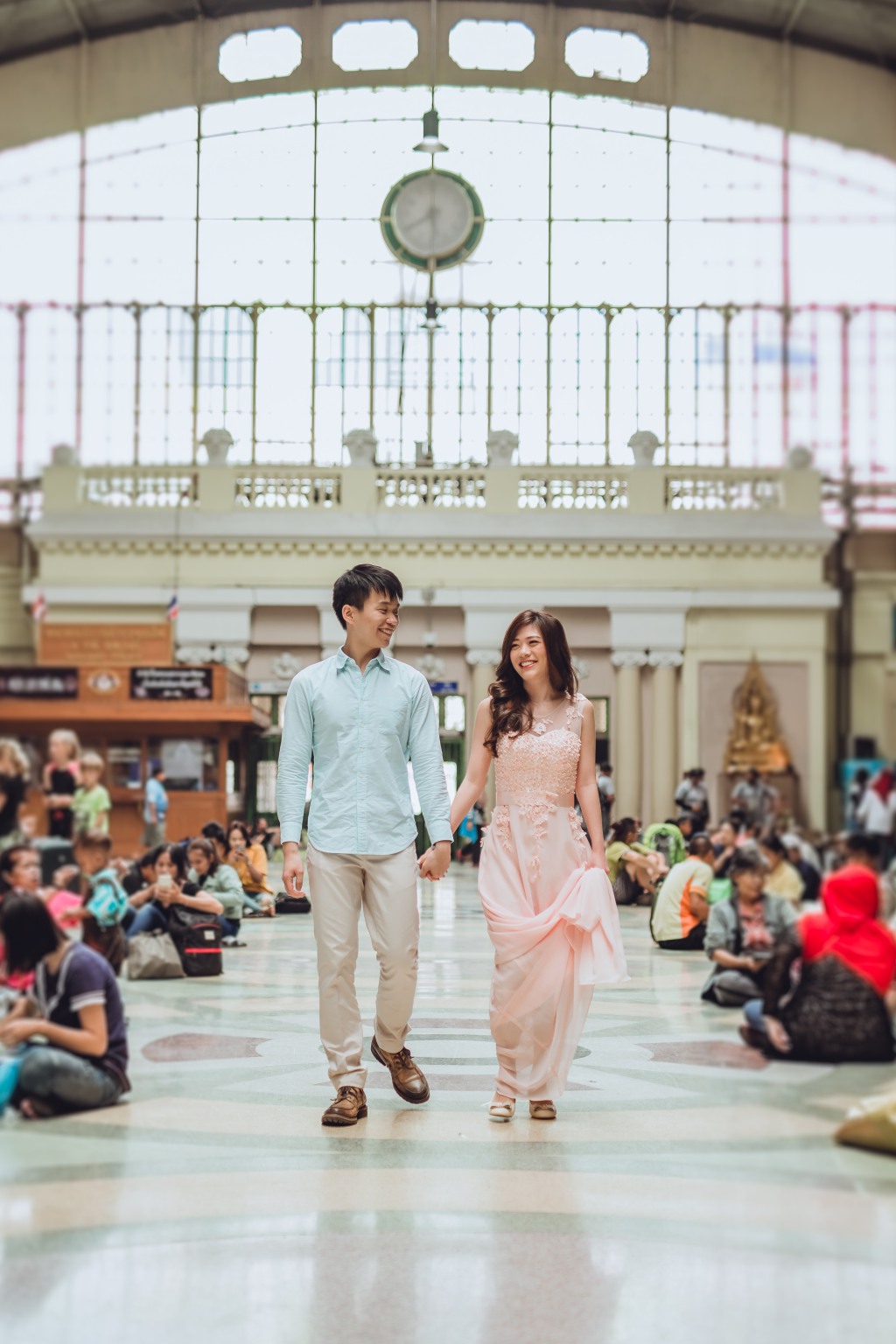 泰國婚紗拍攝 - 唐人街、曼谷火車站與花園 by Por  on OneThreeOneFour 2