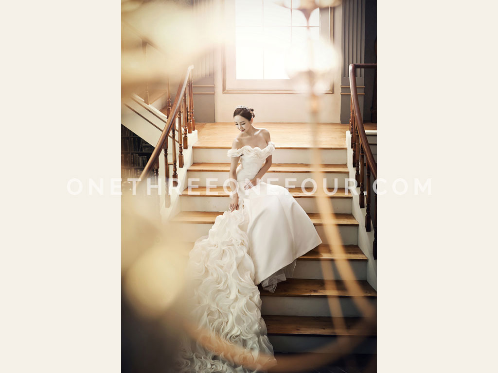 Brown | Korean Pre-Wedding Photography by Pium Studio on OneThreeOneFour 13
