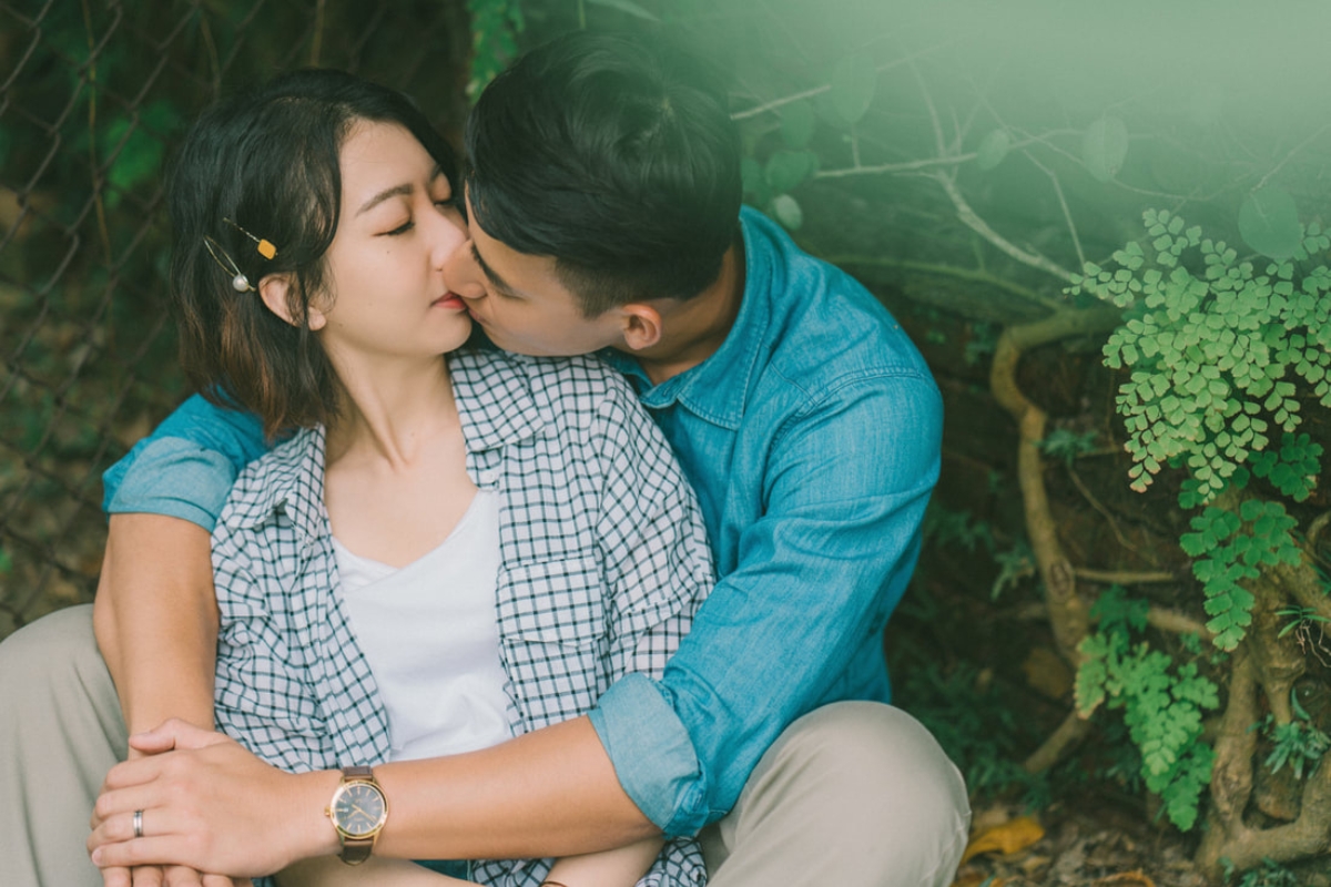 Taiwan Pre-Wedding Photoshoot Abandoned Estate Blue House Gardens by  on OneThreeOneFour 5