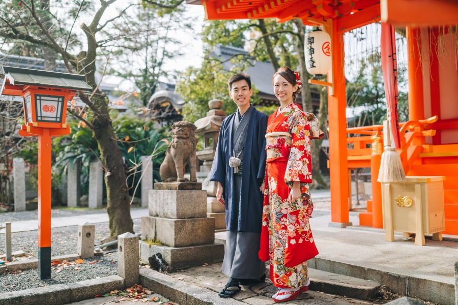 Japan Kyoto Autumn Higashiyama Kimono Prewedding Photoshoot by Shu Hao on OneThreeOneFour 57