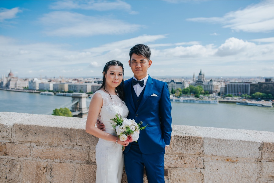 J&W: Budapest Full-day Pre-wedding Photoshoot around Castle Hill by Drew on OneThreeOneFour 20