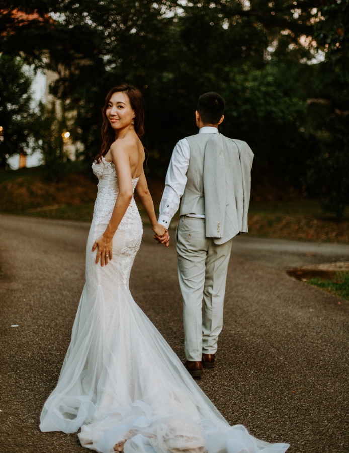 J&K: Korean & American Couple's Pre-wedding Photoshoot in Singapore by Choo on OneThreeOneFour 20