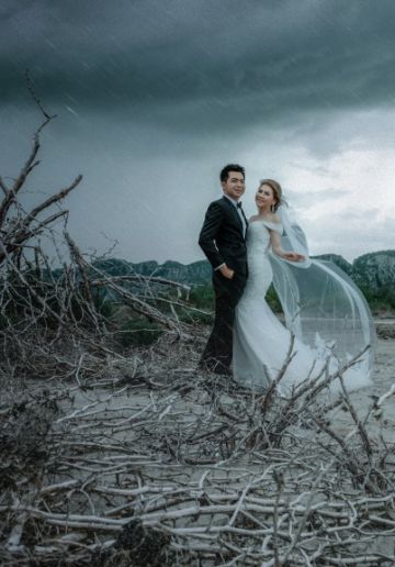 Thailand Bangkok Pre-Wedding Photoshoot At Mountains Near Hua Hin 