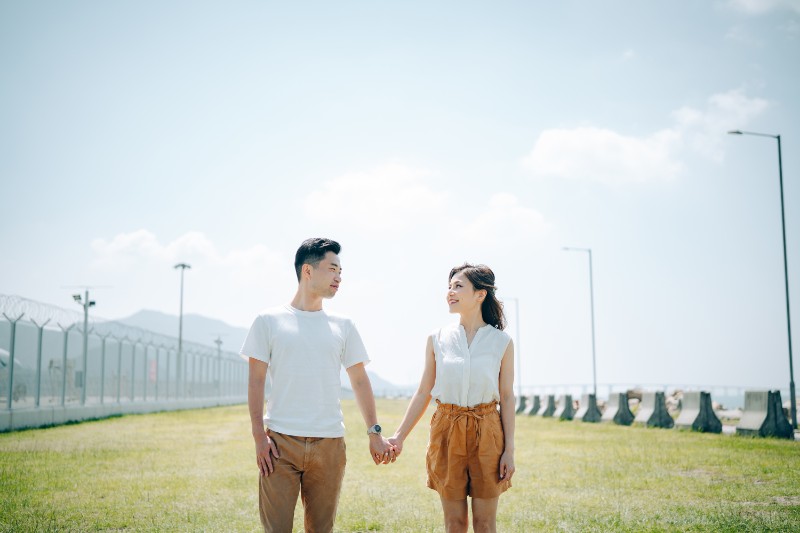 A&R: Hong Kong Outdoor Pre-wedding Photoshoot At Aircraft maintenance area, The Peak, Central by Felix on OneThreeOneFour 0