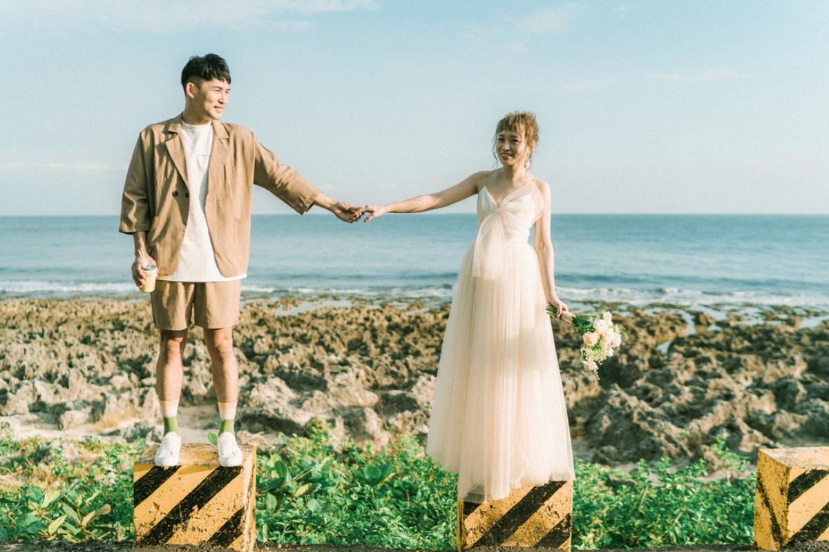 Taiwan Pre-Wedding Photoshoot Scooter Ride Sea Pier by  on OneThreeOneFour 10