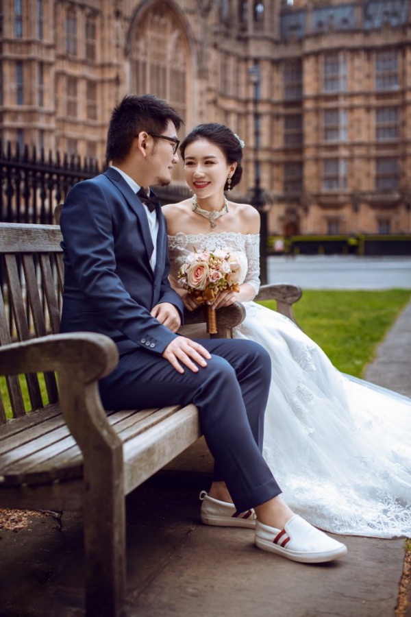 London Pre-Wedding Photoshoot At Big Ben And Westminster Abbey  by Dom on OneThreeOneFour 3