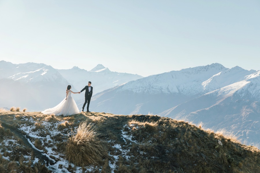 Romantic helicopter outdoor prewedding photoshoot in New Zealand by Fei on OneThreeOneFour 29