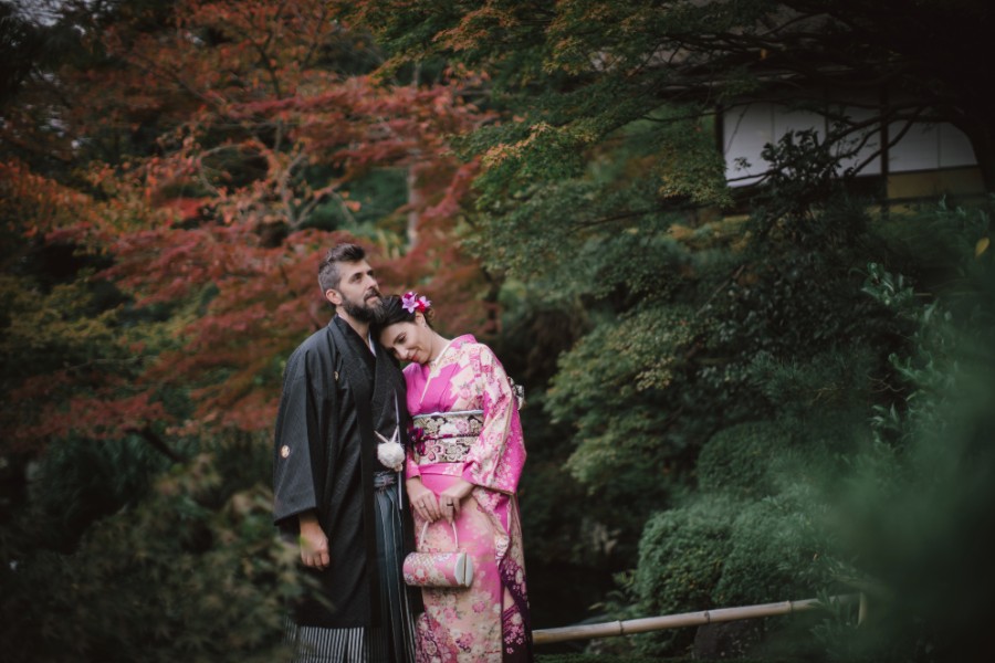 V&A: Spanish couple pre-wedding in charming Kyoto  by Kinosaki on OneThreeOneFour 11