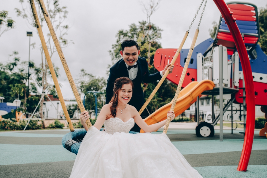 Singapore Pre-Wedding Photoshoot At Seletar Airport And Colonial Houses by Chia on OneThreeOneFour 11