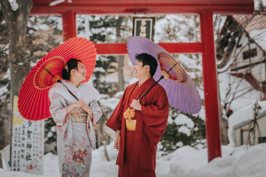 M&J: Magical snowy pre-wedding in Hokkaido wearing kimono by Kuma on OneThreeOneFour 2
