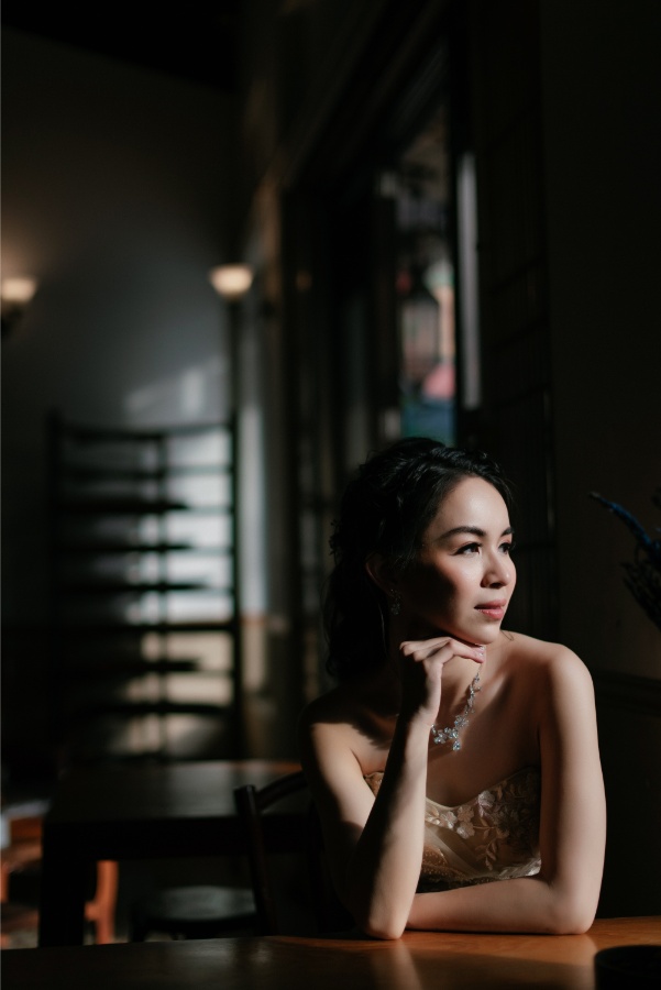 Bangkok Chong Nonsi and Chinatown Prewedding Photoshoot in Thailand by Sahrit on OneThreeOneFour 45