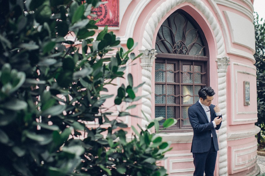 Macau Outdoor Pre-Wedding Photoshoot At Jardim de S. Francisco by Tom on OneThreeOneFour 3