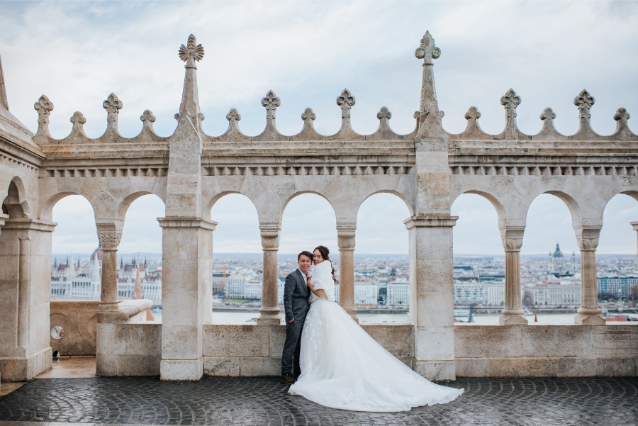 A&A: Budapest Winter Pre-wedding Photoshoot at Fisherman’s Bastion and Széchenyi Chain Bridge by Drew on OneThreeOneFour 10