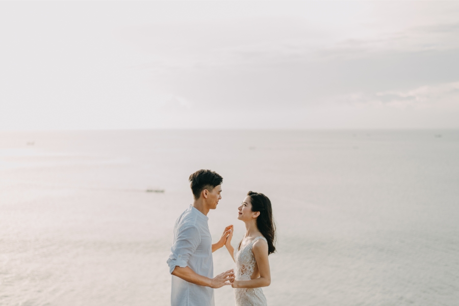 A&W: Bali Full-day Pre-wedding Photoshoot at Cepung Waterfall and Balangan Beach by Agus on OneThreeOneFour 38