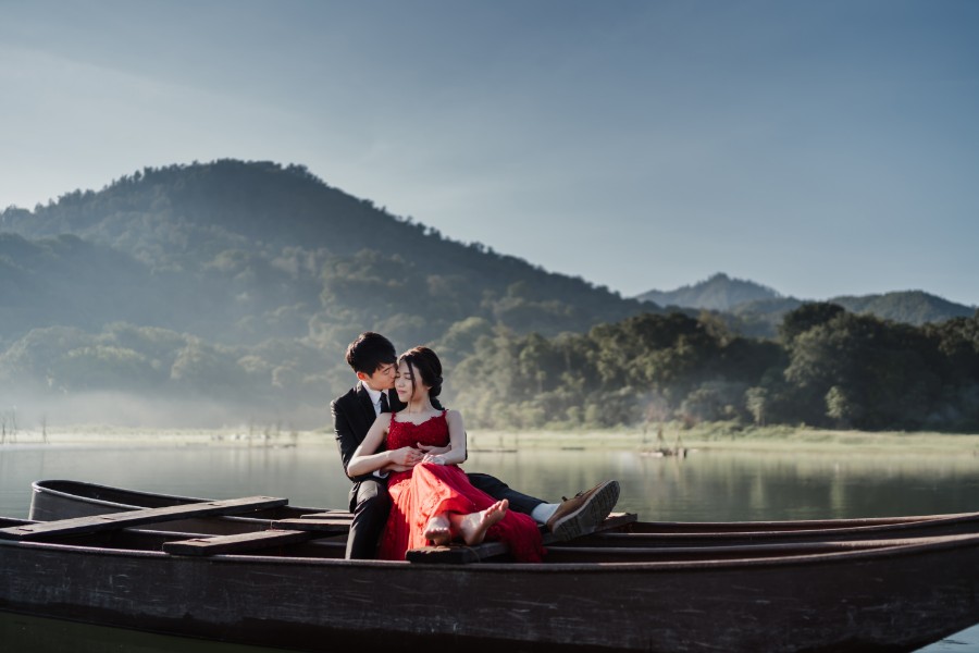 C&K: Hong Kong Couple's pre-wedding photoshoot in Bali at Lake Tamblingan, waterfall, Bali swings and beach by Hendra on OneThreeOneFour 8