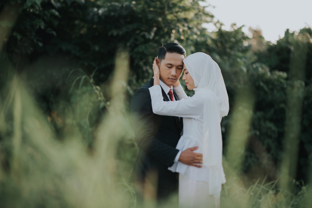 Bali Honeymoon Photoshoot For Singapore Malay Couple by Cahya  on OneThreeOneFour 18