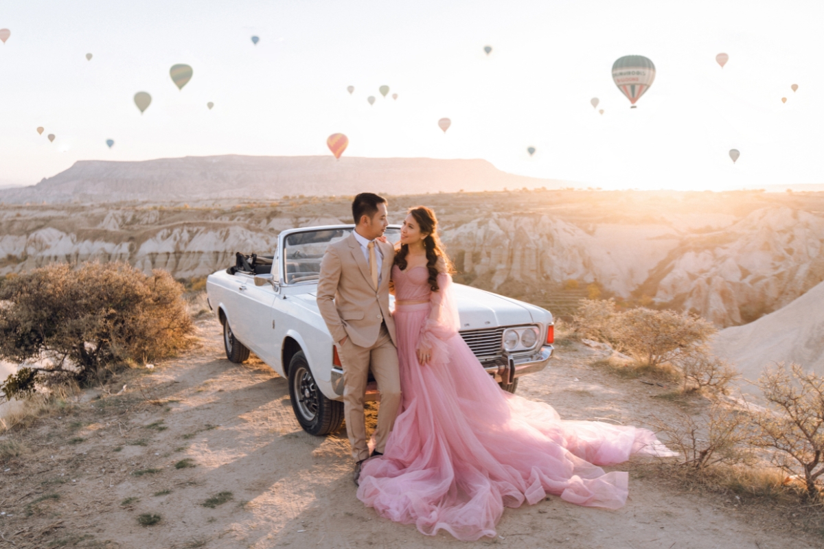 Cappadocia Pre-Wedding Photoshoot Hot Air Balloons Pasabag Valley Slot Canyon Carpet Shop Horse Ranch by Aric on OneThreeOneFour 2