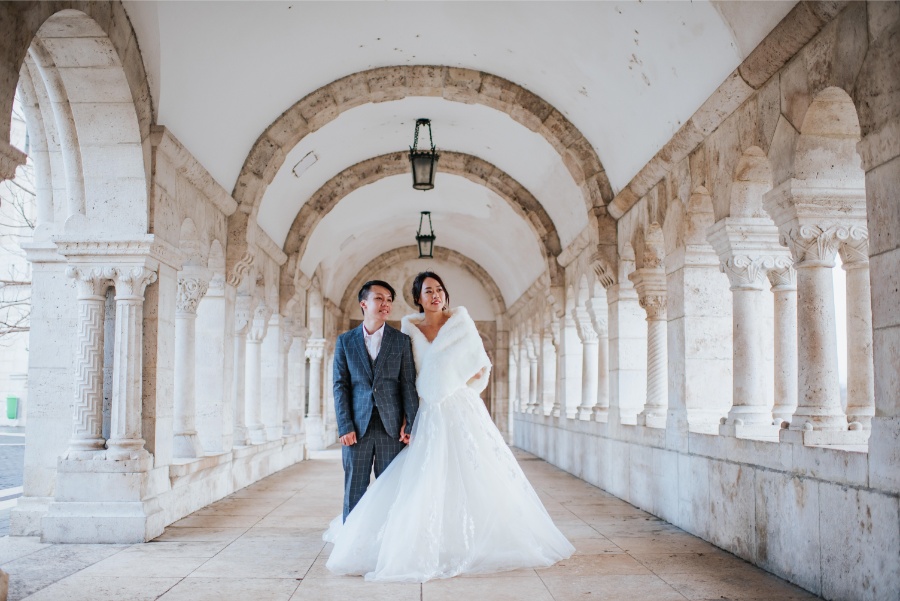 A&A: Budapest Winter Pre-wedding Photoshoot at Fisherman’s Bastion and Széchenyi Chain Bridge by Drew on OneThreeOneFour 9