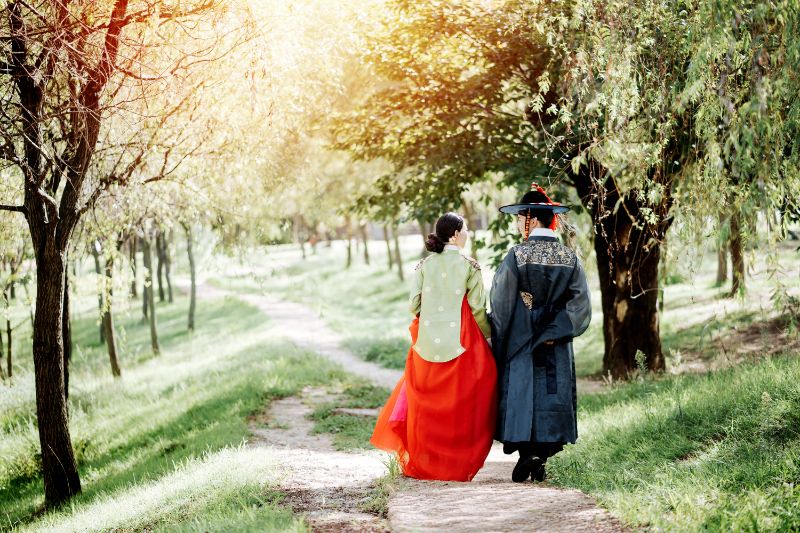 Y&B: Korea Hanbok Pre-Wedding Photoshoot At Dream Forest by Jungyeol on OneThreeOneFour 30
