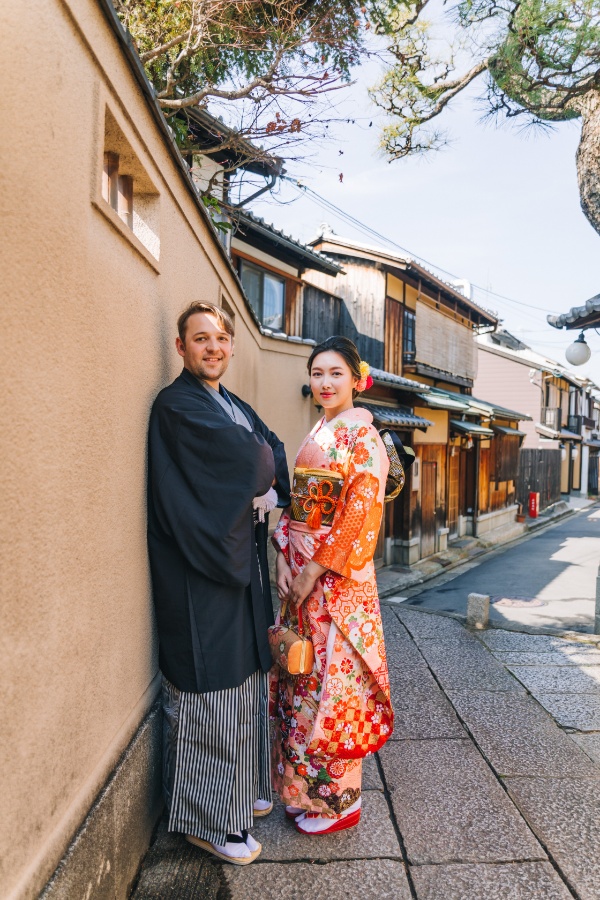 Kyoto Kimono Prewedding Photoshoot Higashiyama District Japan by Shu Hao on OneThreeOneFour 0