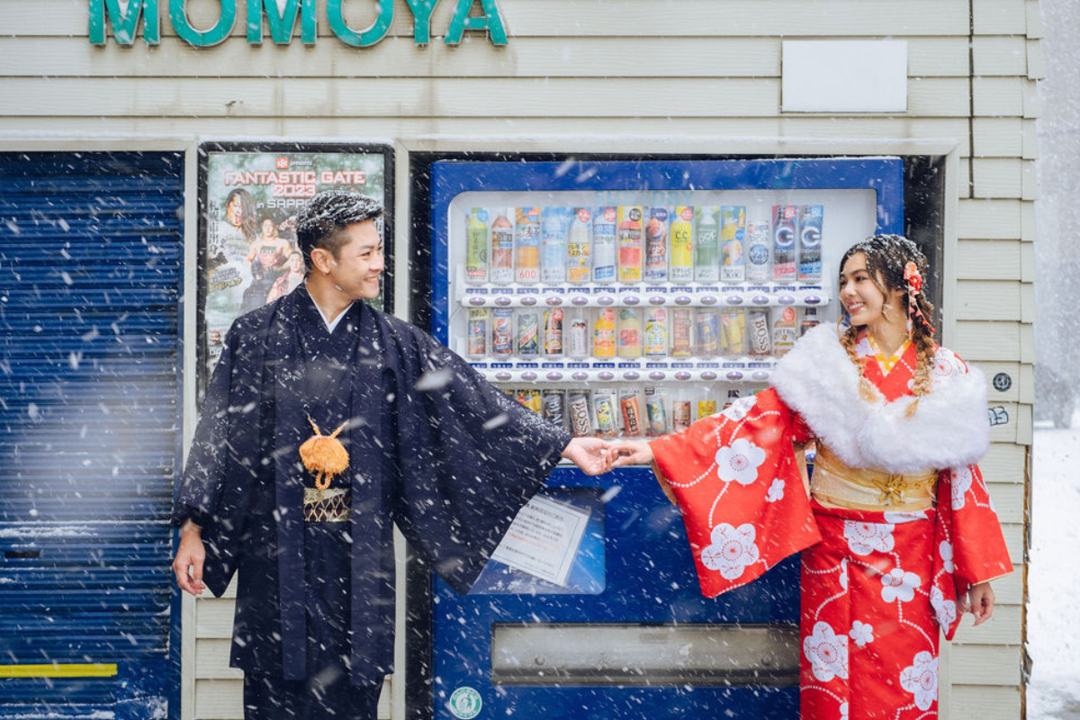 Hokkaido Street Style Kimono Prewedding Photoshoot At Shopping Street And Iyahiko shrine In Winter by Kuma on OneThreeOneFour 13
