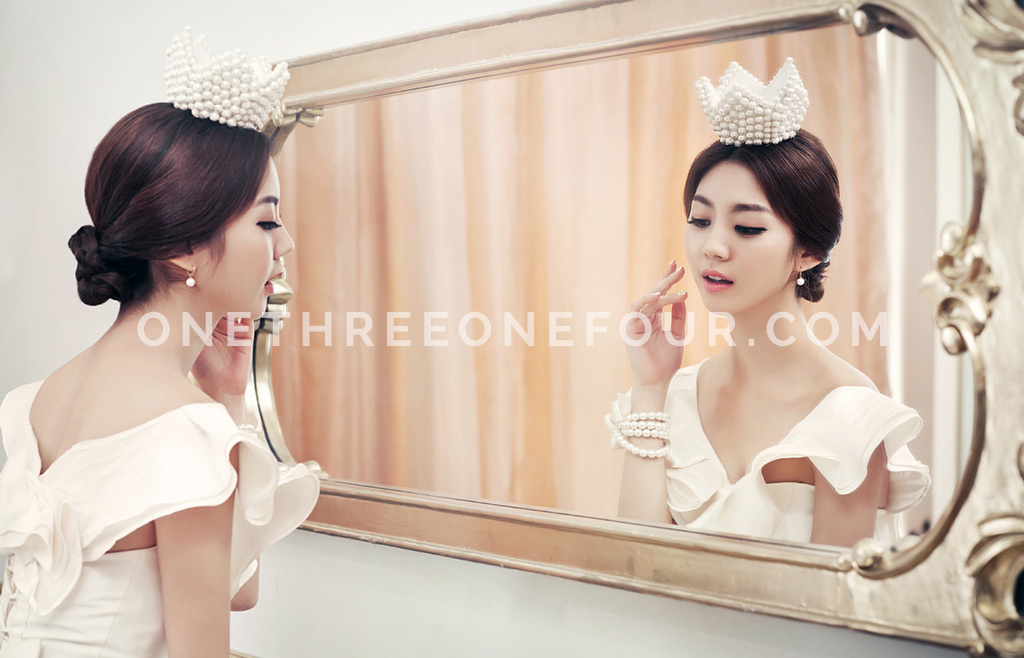 Korean Wedding Photos: Indoor Set by SUM Studio on OneThreeOneFour 42