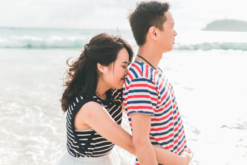 Engagement Photoshoot In Phuket At Phuket Old Town And Beach For Hong Kong Couple by Por  on OneThreeOneFour 23
