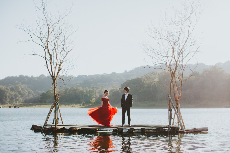 M&J: Pre-Wedding Photoshoot for a Japanese couple in Bali at Lake Tamblingan and Munduk Waterfall by Cahya on OneThreeOneFour 8