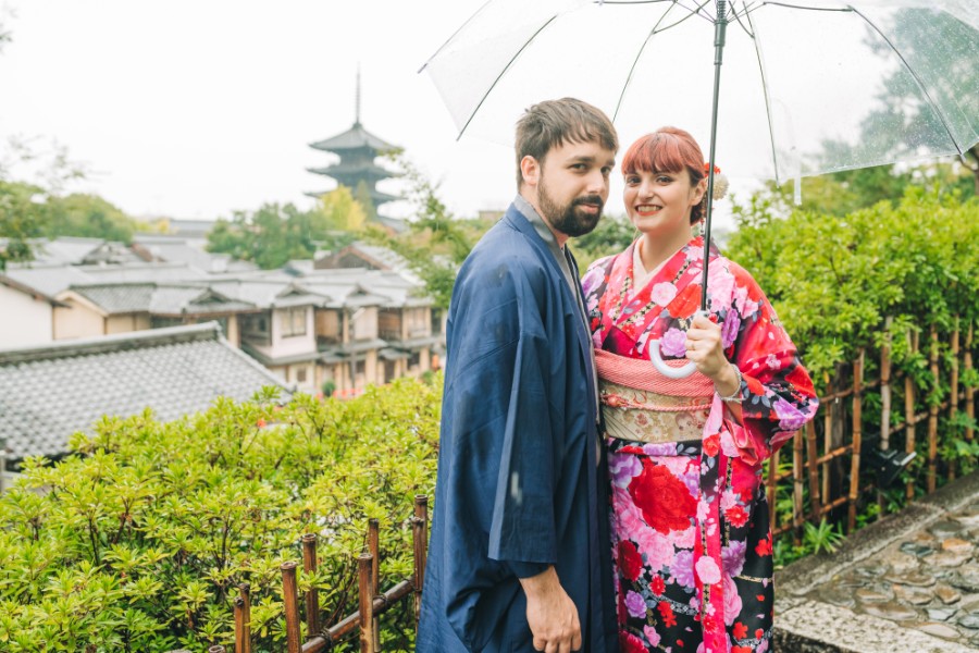 C: Kimono pre-wedding at Ninenzaka district in Kyoto by Shu Hao on OneThreeOneFour 12