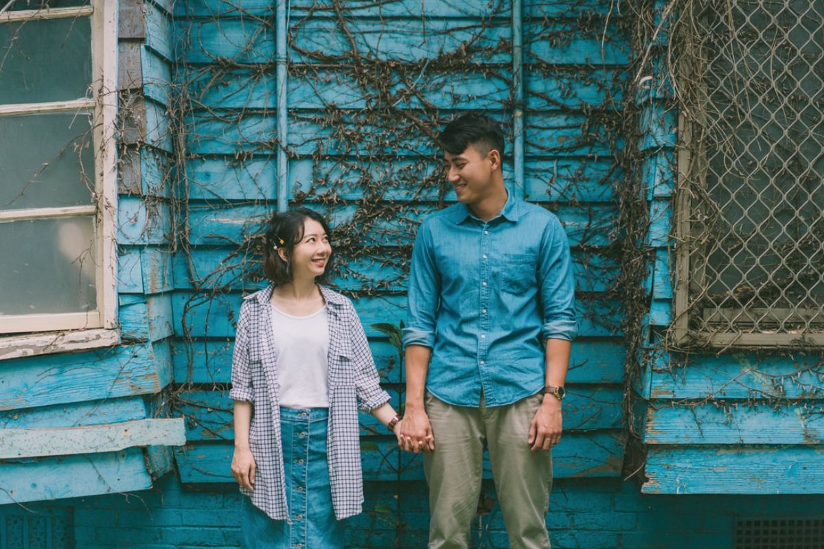 Taiwan Pre-Wedding Photoshoot Abandoned Estate Blue House Gardens by  on OneThreeOneFour 17