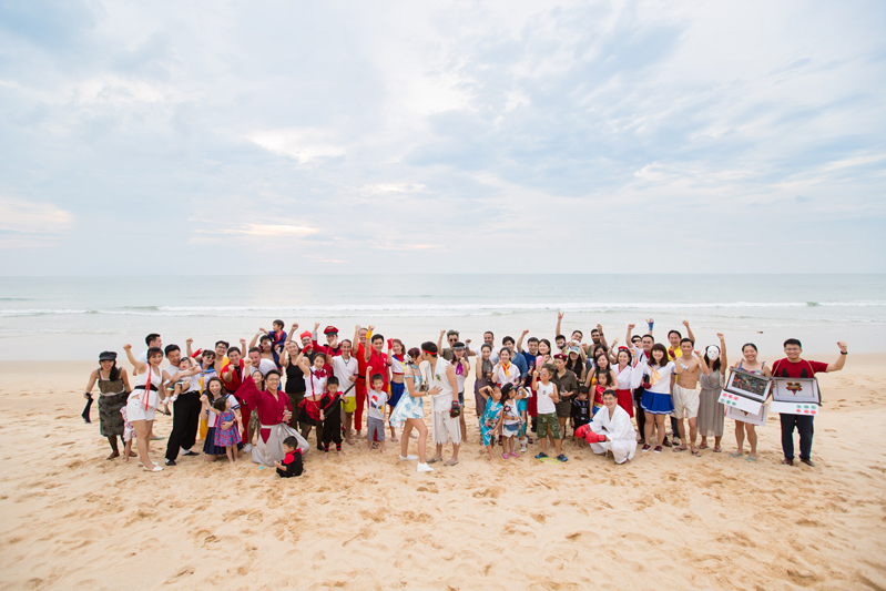 Hong Kong Couple's Destination Beach Wedding At Phuket  by James  on OneThreeOneFour 34