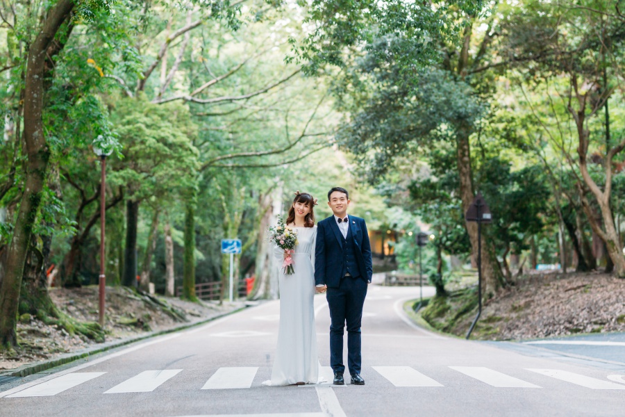 Japan Pre-Wedding Photoshoot At Nara Deer Park  by Jia Xin on OneThreeOneFour 22