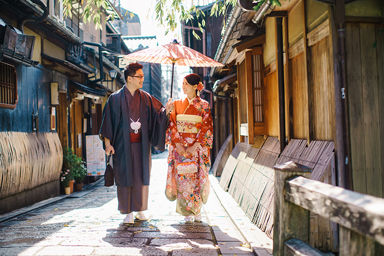 kyoto kimono wedding photoshoot gion district