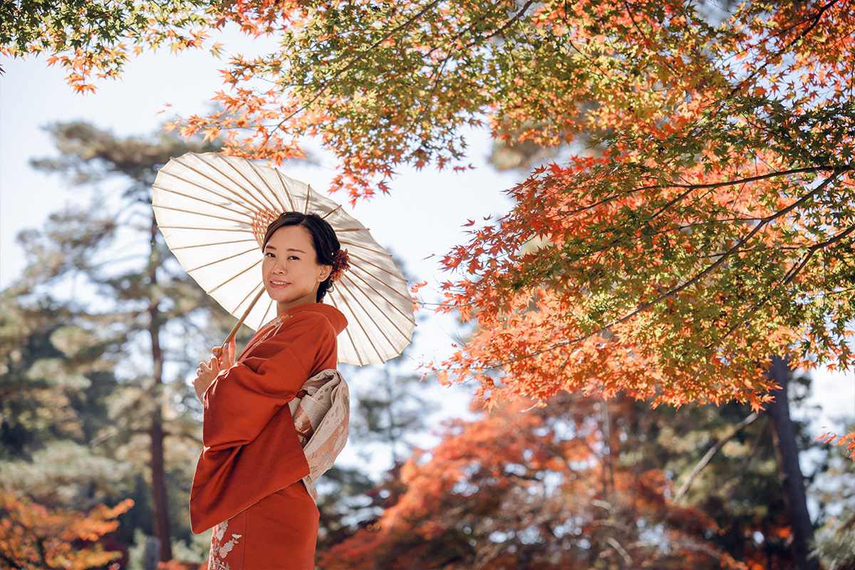 Japan Kyoto Autumn Kimono Shoot at Gion Shrine by Kinosaki on OneThreeOneFour 6