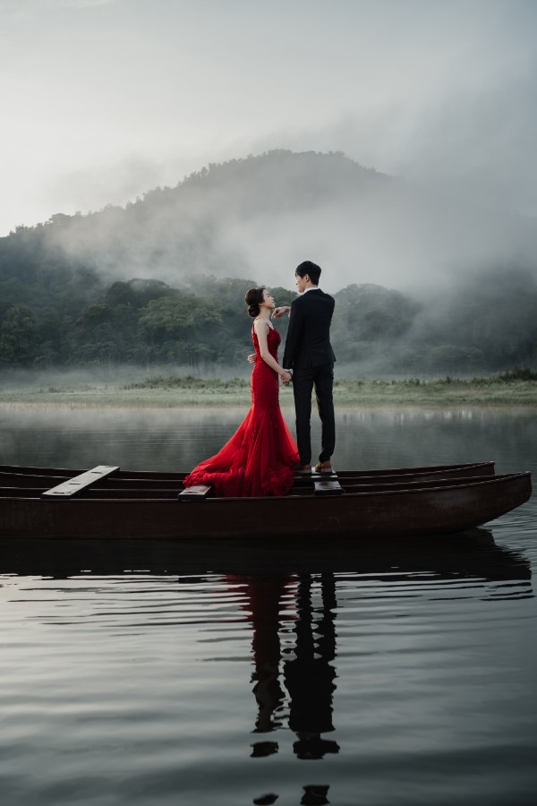 C&K: Hong Kong Couple's pre-wedding photoshoot in Bali at Lake Tamblingan, waterfall, Bali swings and beach by Hendra on OneThreeOneFour 4