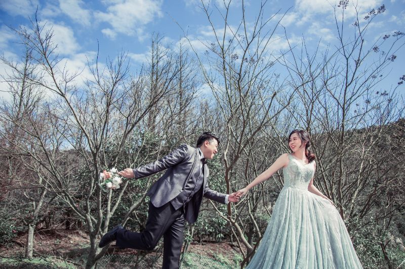 D&E: Taiwan Outdoor Pre-wedding Photoshoot At Taipei - Datung University, Yangming Shan by Doukou on OneThreeOneFour 11