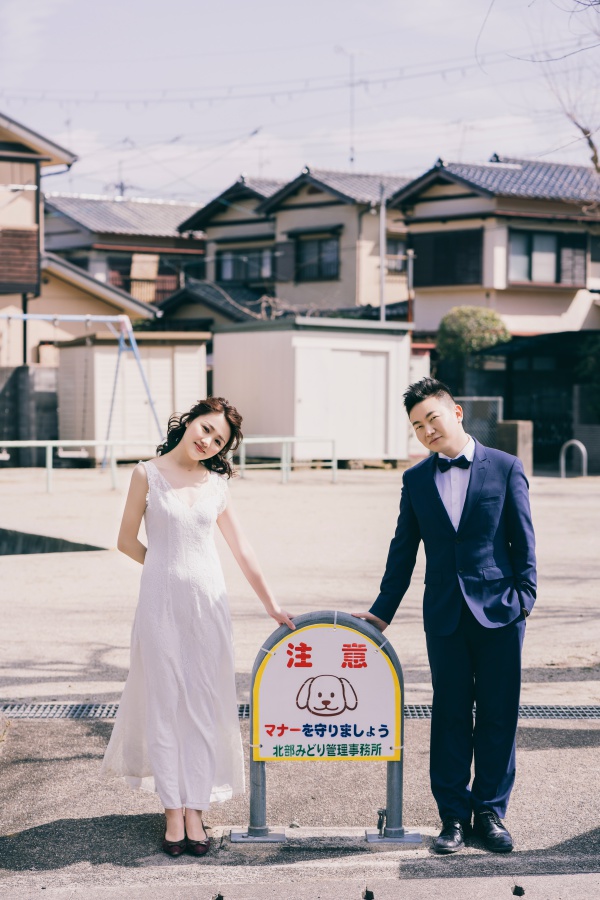 Japan Pre-Wedding Photoshoot At Nara Deer Park  by Jia Xin  on OneThreeOneFour 20