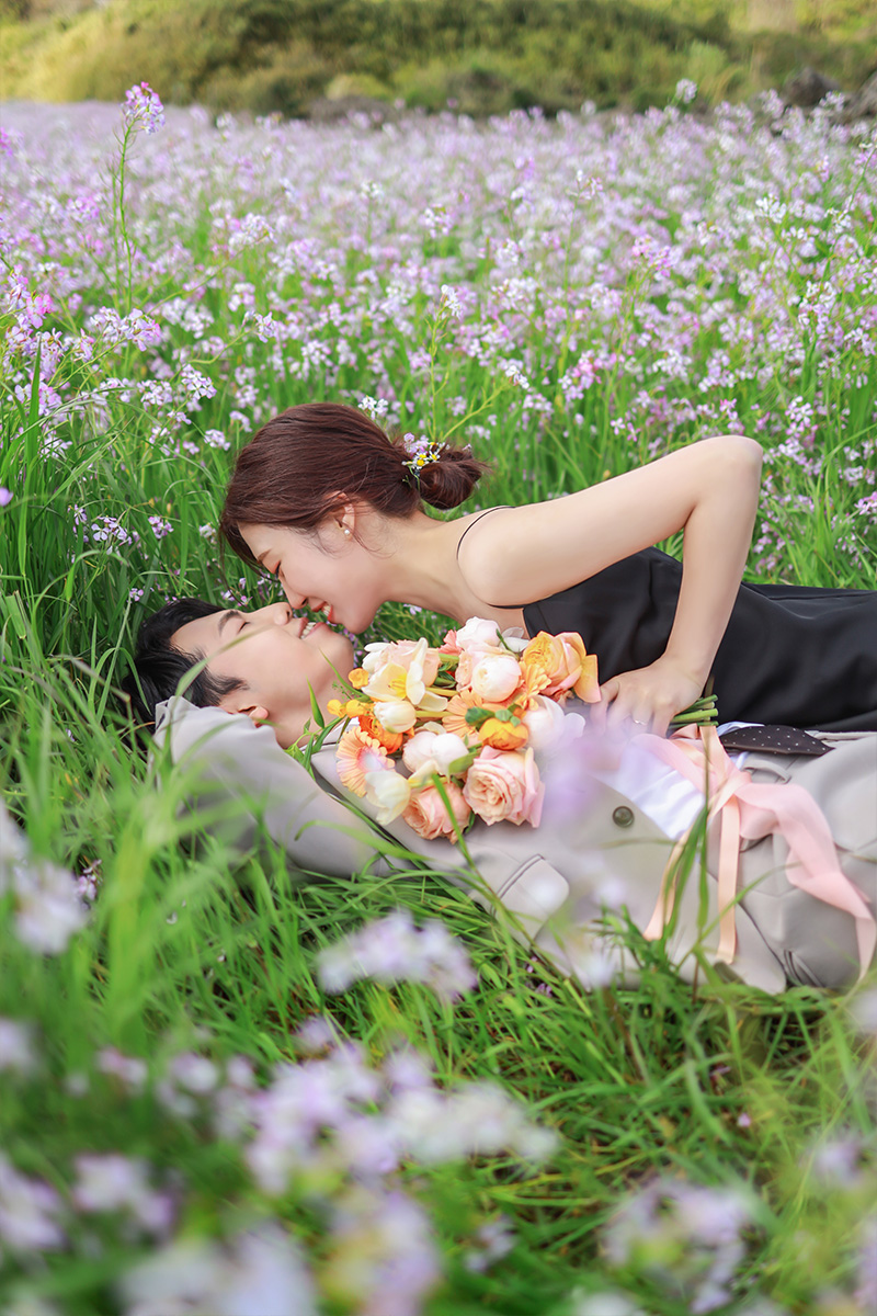 Enchanting Spring Pre-Wedding Photoshoot at Jeju Island by Byunghyun on OneThreeOneFour 8