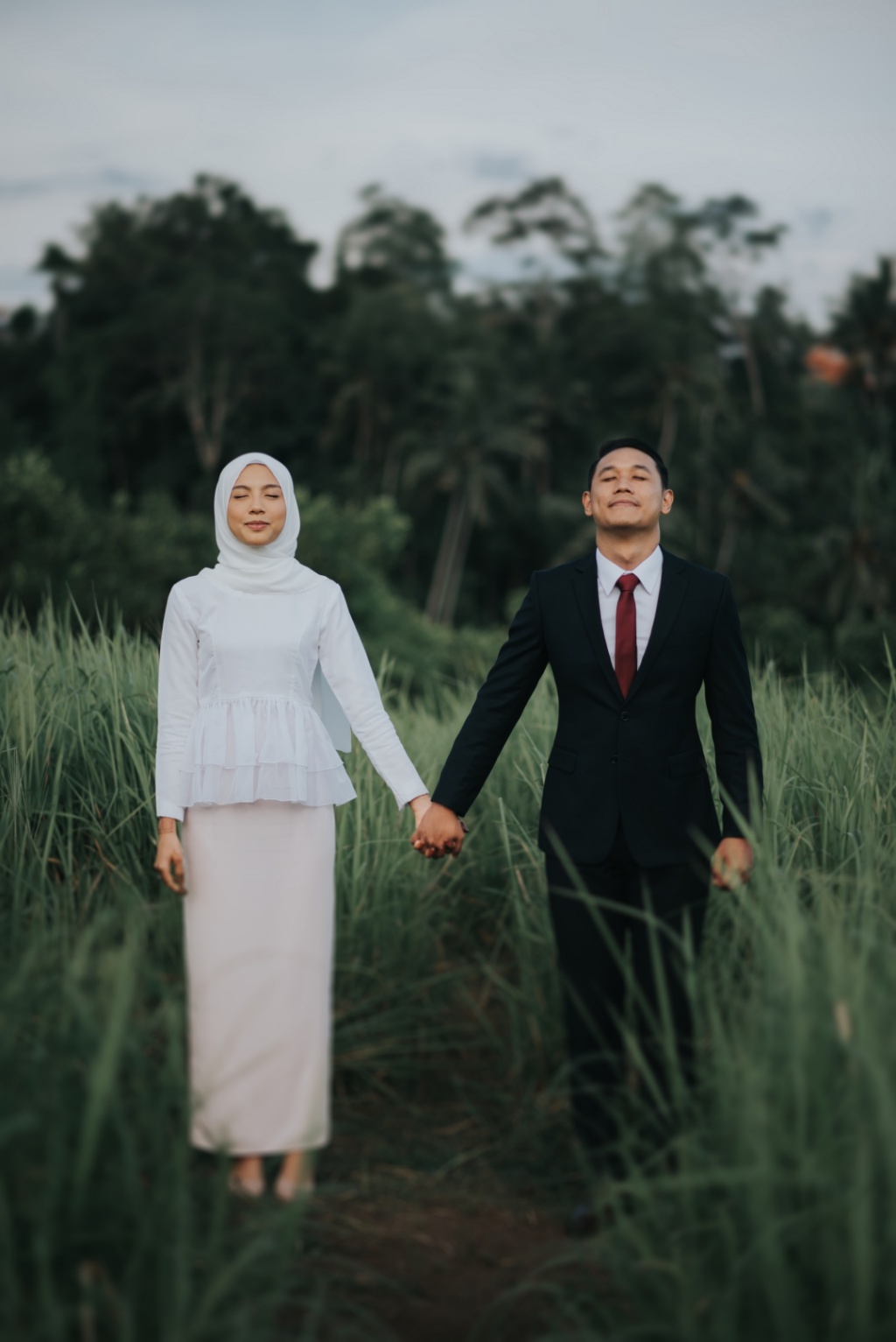 Bali Honeymoon Photoshoot For Singapore Malay Couple by Cahya  on OneThreeOneFour 0