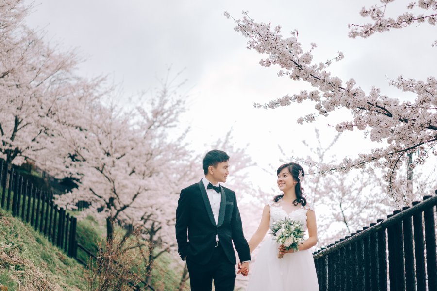 Japan Tokyo Pre-Wedding Photoshoot At Traditional Japanese Village And Pagoda During Sakura Season by Lenham on OneThreeOneFour 16