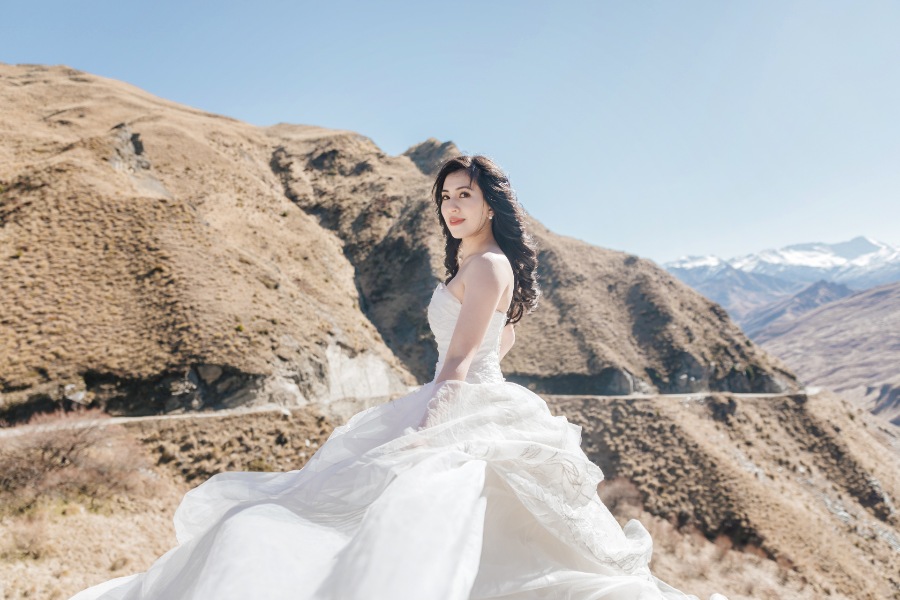 Romantic helicopter outdoor prewedding photoshoot in New Zealand by Fei on OneThreeOneFour 14