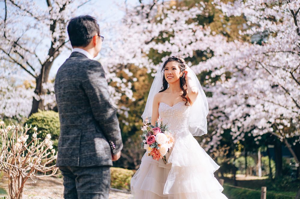 Tokyo Sakura and Mt Fuji Pre-Wedding Photography  by Dahe on OneThreeOneFour 16