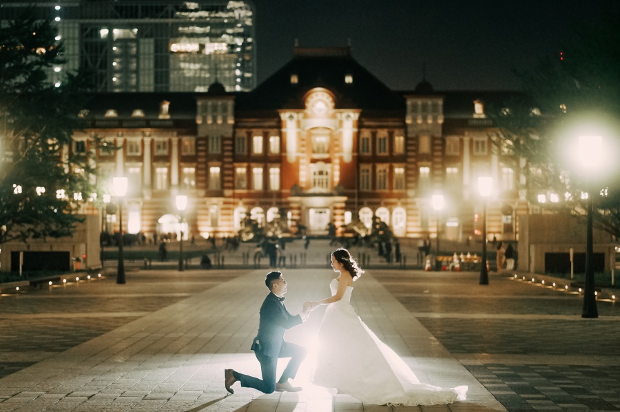 Tokyo Pre-Wedding Photoshoot At Shiba Park And Tokyo Station  by Lenham on OneThreeOneFour 13